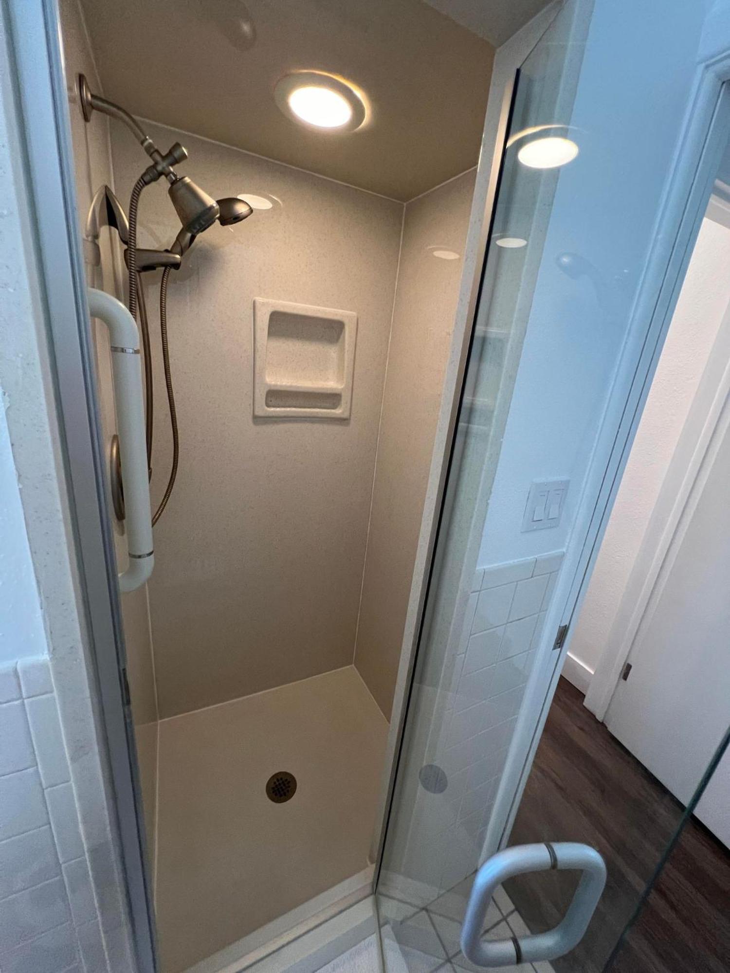 Cozy Private Studio W/Own Yard - 3Mi From Beach 세미놀 외부 사진